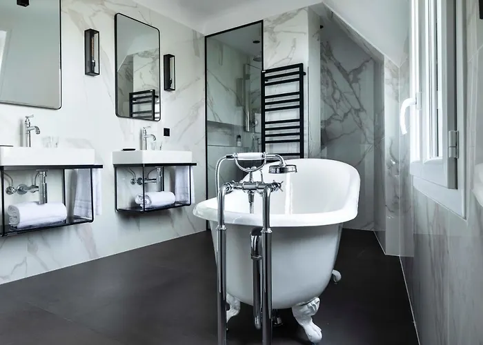 Maison 46 3*