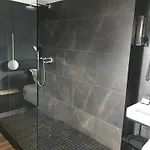 Maison 46 3*